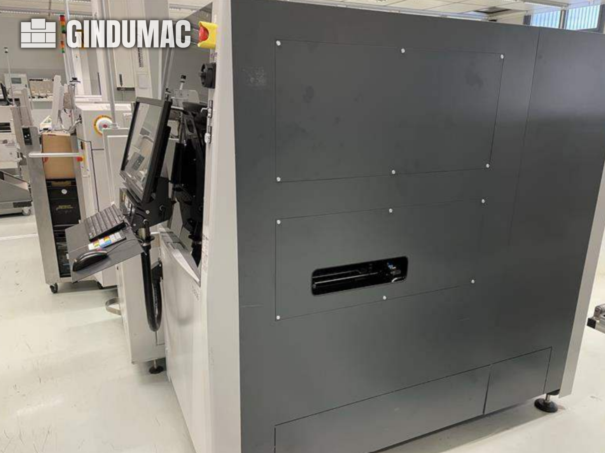 Machine de mesure optique VISCOM S3016