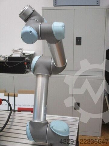 Industrial robot Cobot Cobot UR5 CB3