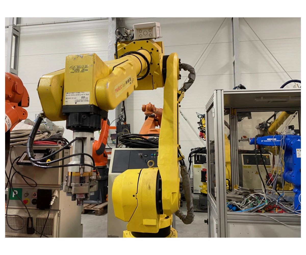 Robot industriel FANUC M16iB/10L