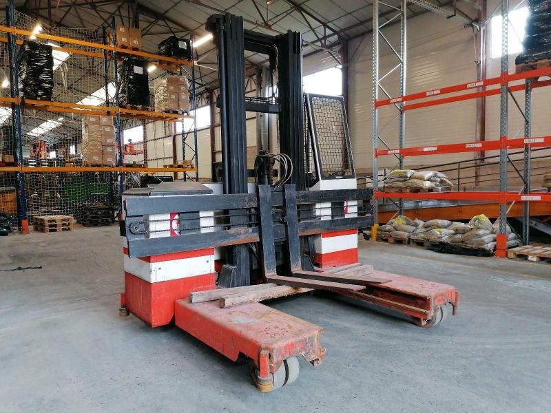 Chariot élévateur diesel Combilift ESA30