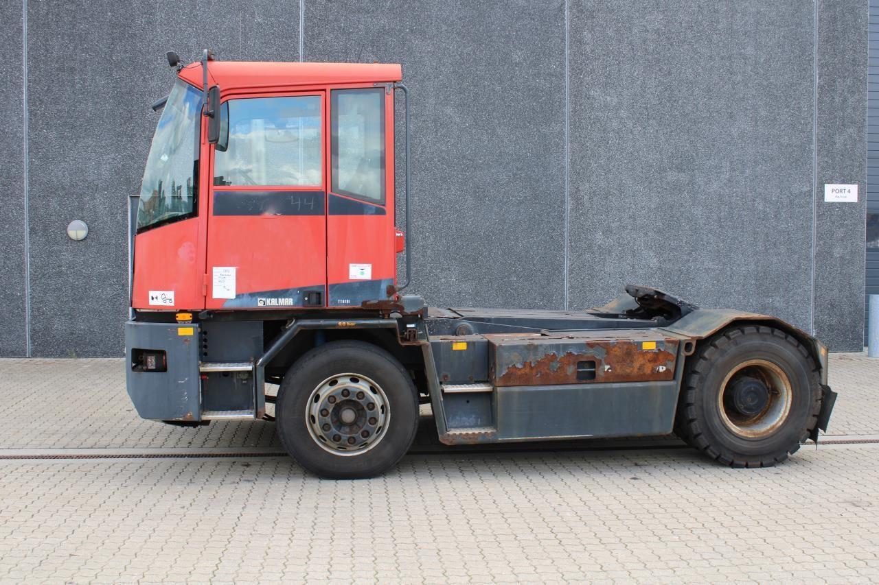 Machine de manutention Kalmar TT618I