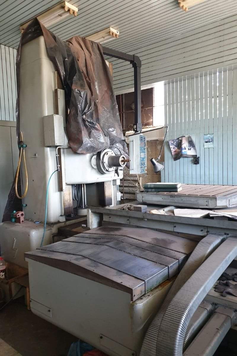 Aléseuse à montant mobile CNC DIXI F 330 Y