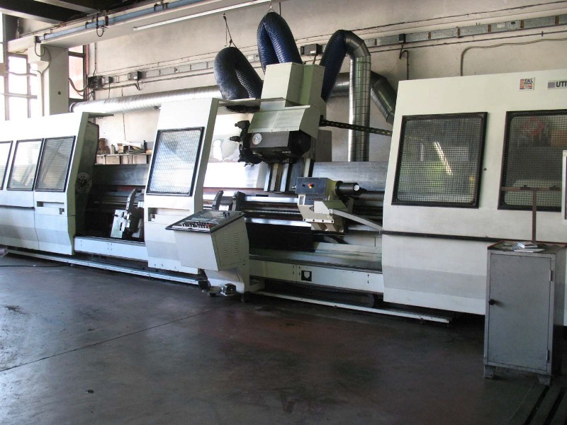 Tour CNC UTITA T 500/CN