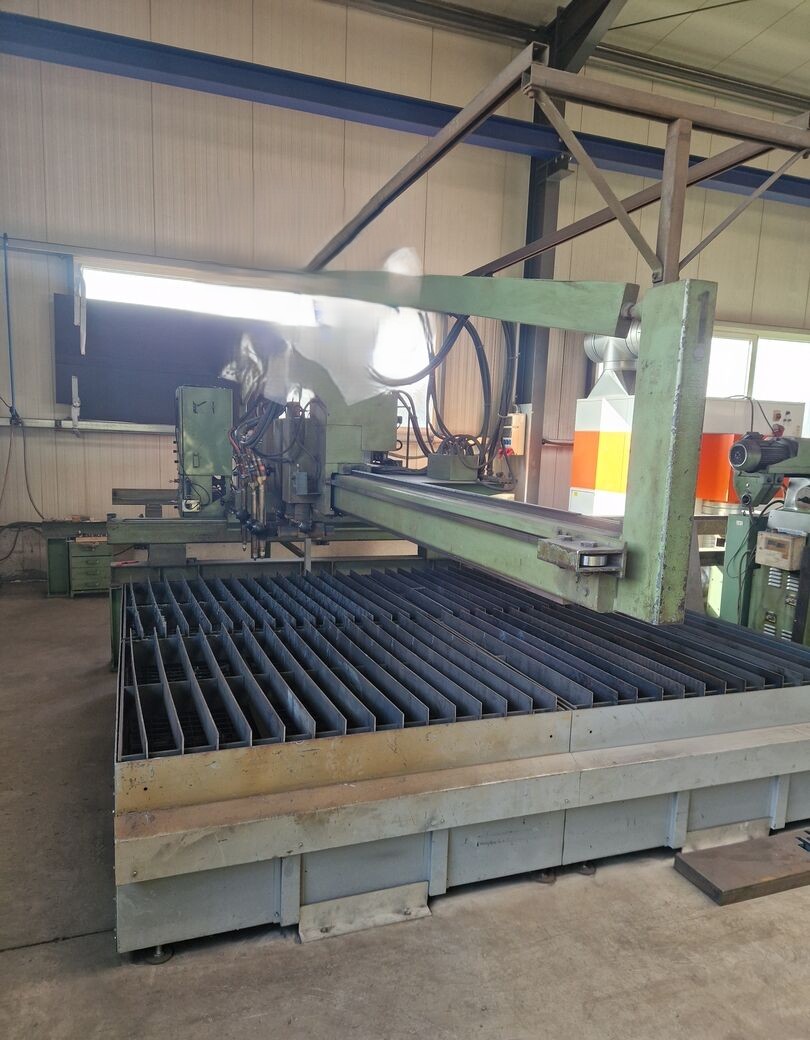 Machine de découpe au plasma Ziener d'occasion
