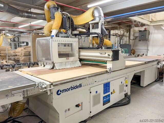 CNC Machine Centres With Flat Tables MORBIDELLI UNIVERSAL 3615