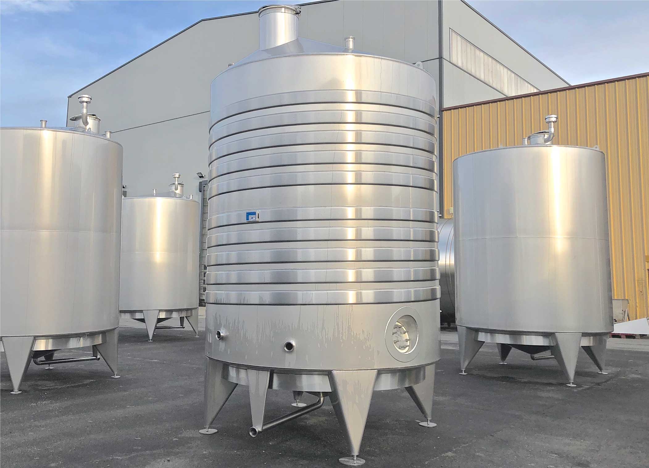 Cuve inox 316L - Thermorégulée - 15100 L