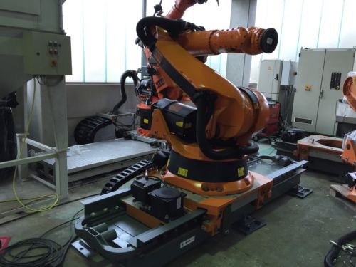 Robot industriel UNIVERSAL UR5