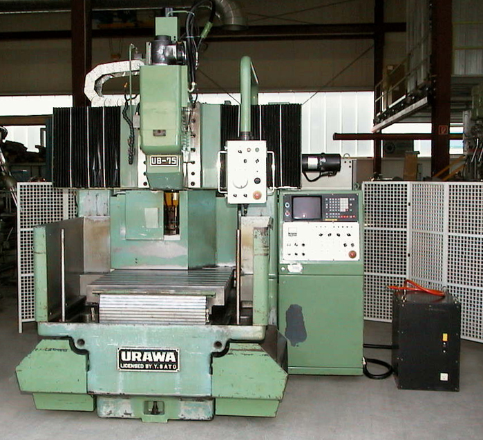 Fraiseuse cnc à banc fixe URAWA UP-75