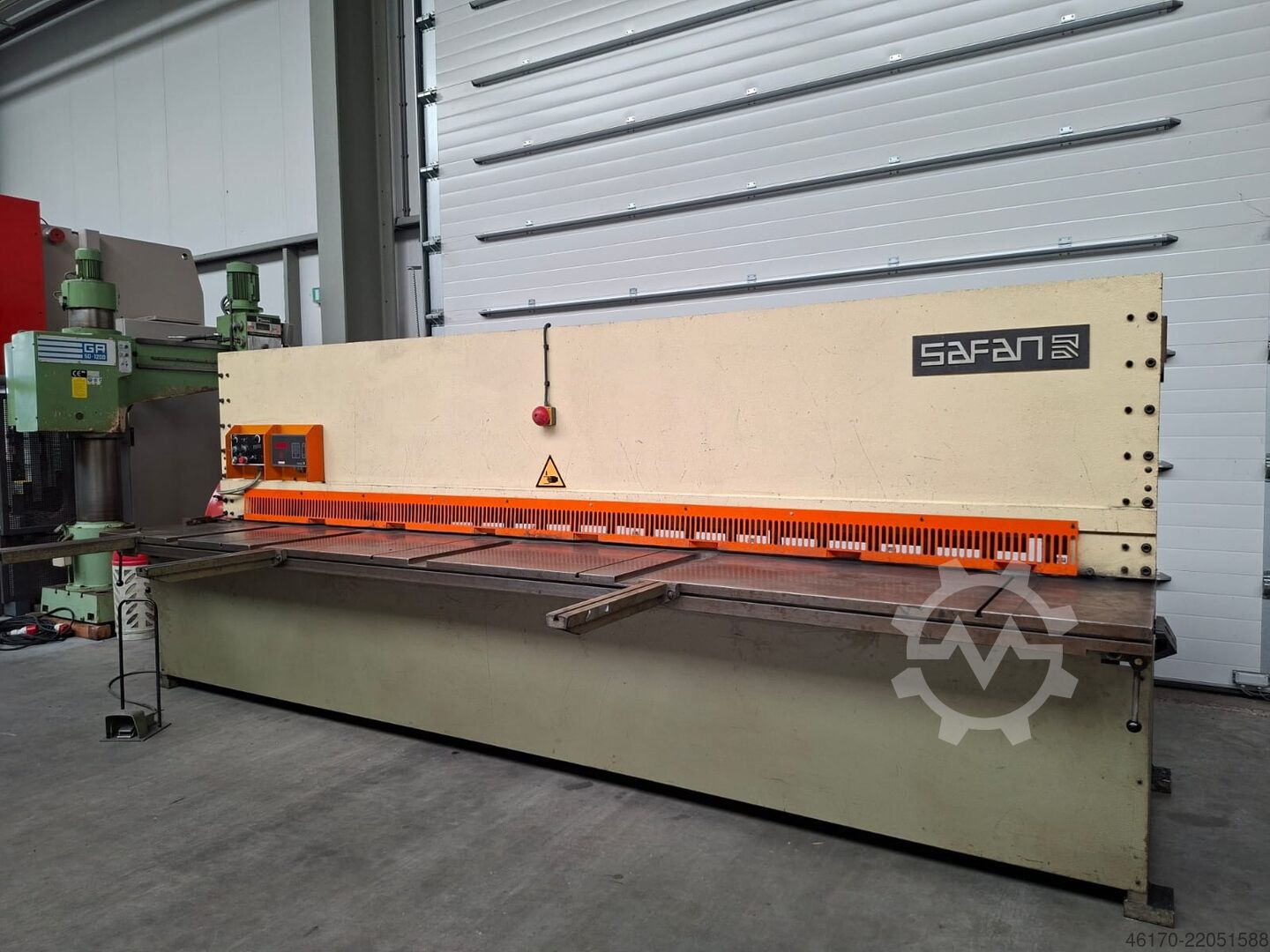 Hydraulic guillotine shear Safan VS 430 6
