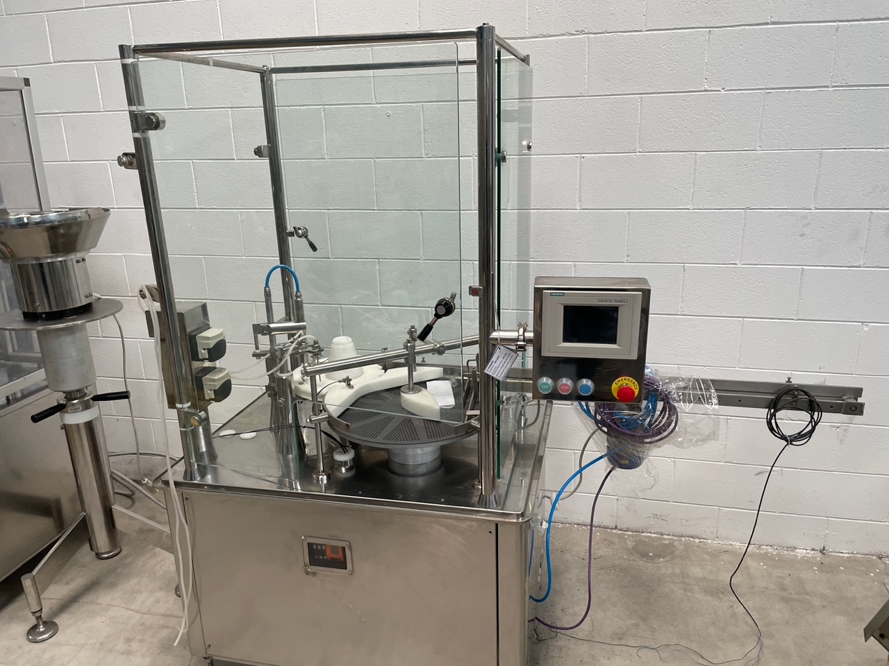Monobloc de remplissage et bouchage D.F. MRT 500 d'occasion
