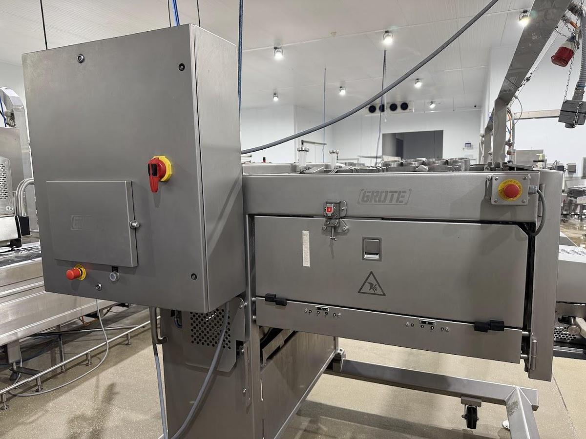 Machine de découpe de viande Grote 2530E RH