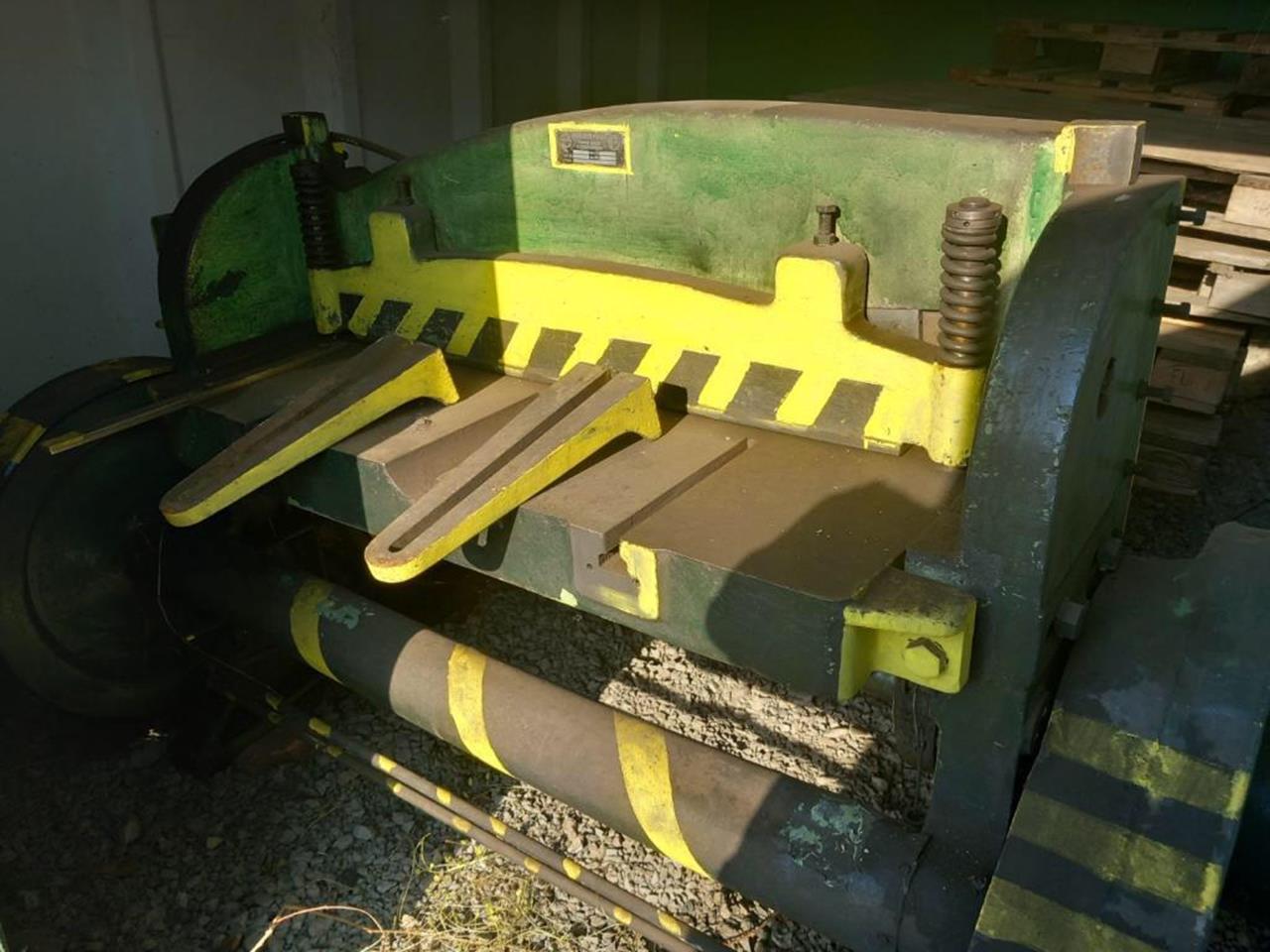 Cisaille guillotine hydraulique PIESOK NT 100/4