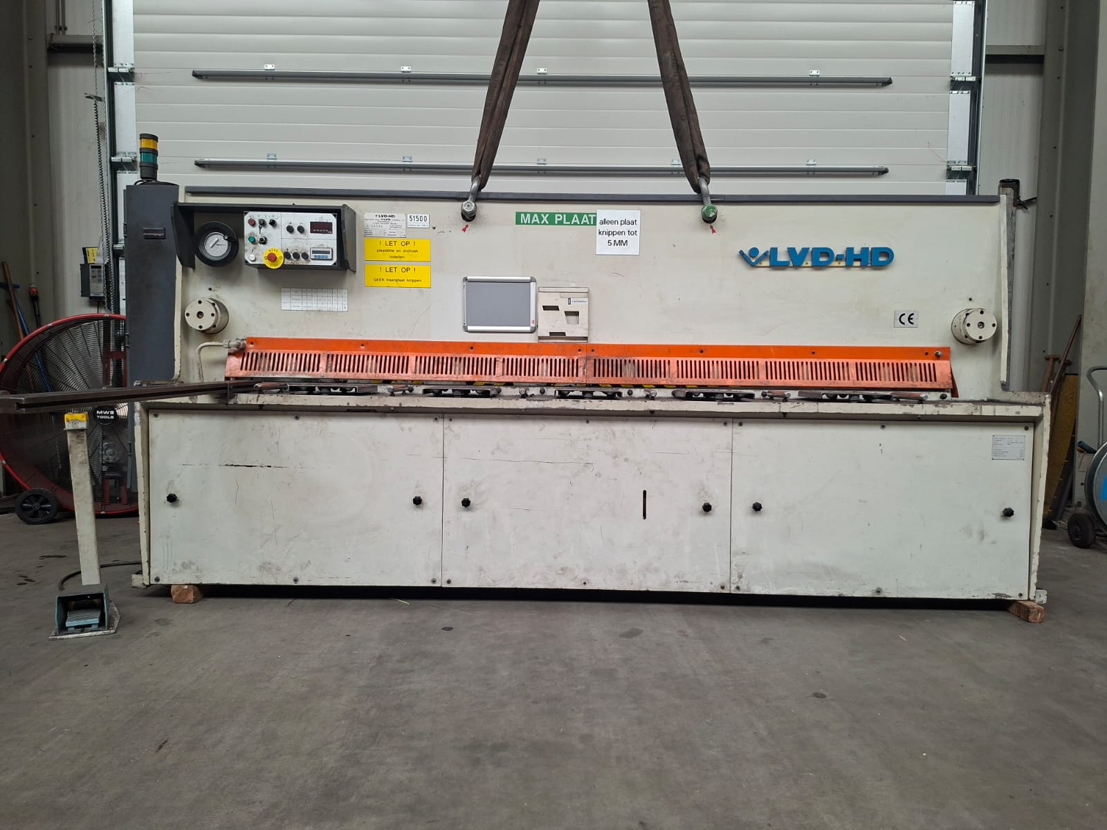 Cisaille guillotine hydraulique LVD CS 31 6