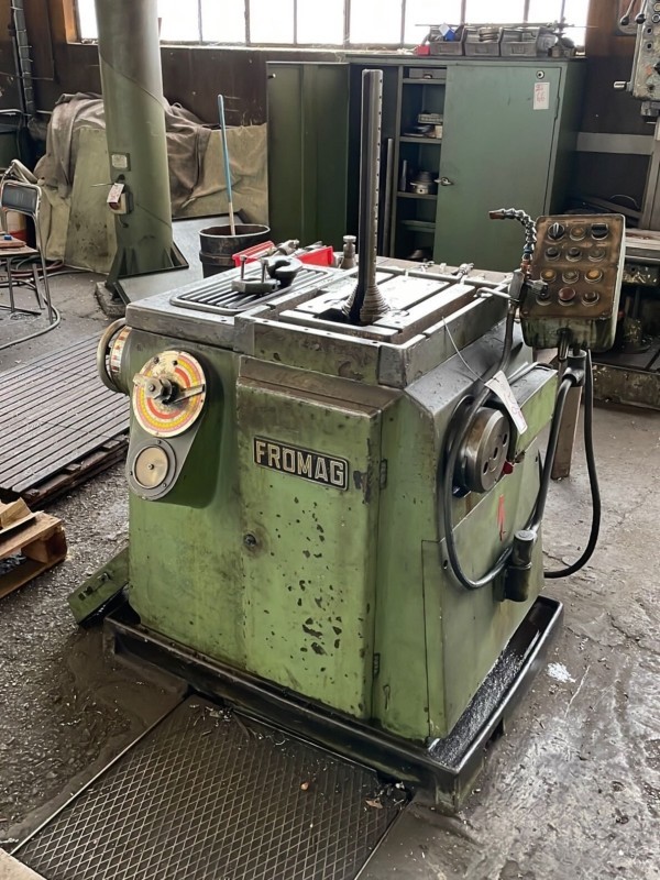 Machine à brocher les rainures FRÖMAG KZH 100/425 d'occasion