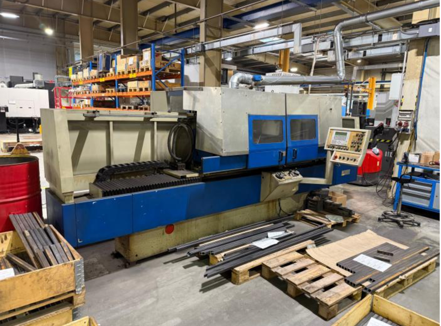 Rectifieuse sans centres TOS BUB 32 NC