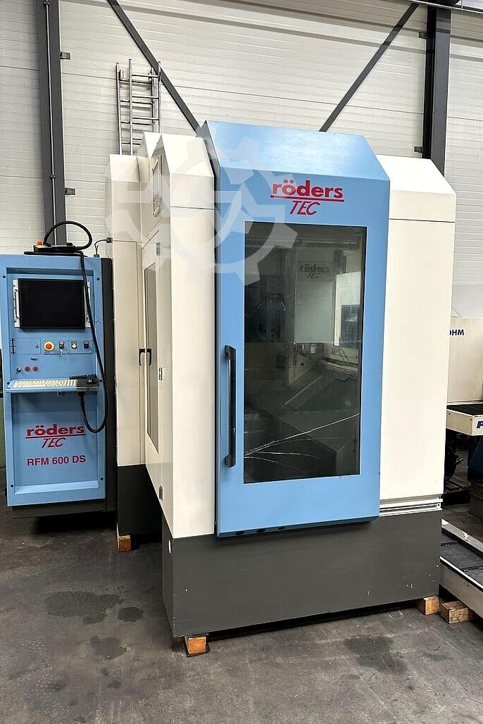Vertical machining center Röders Tec RFM 600 DS