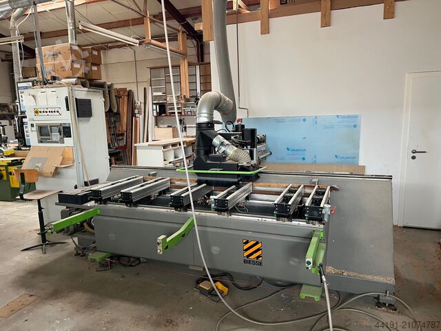 CNC machining center Biesse Rover 18