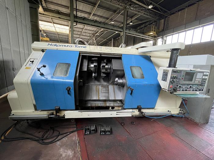 Tour motorisé cnc Nakamura TOME TW-30MM d'occasion
