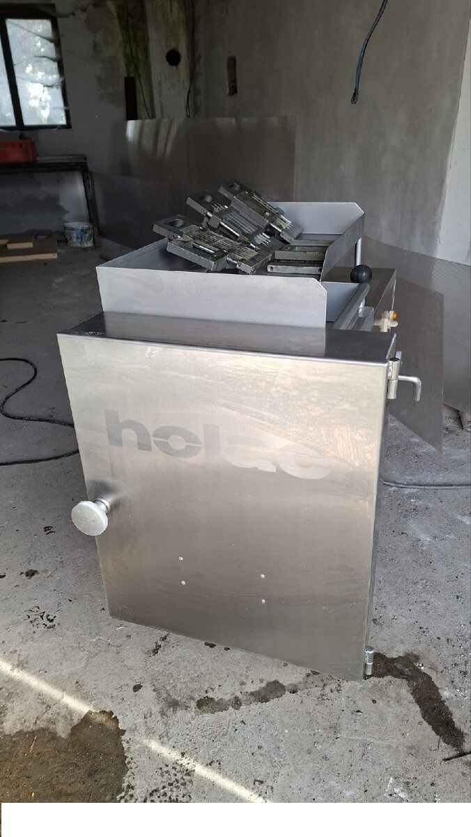 Machine de découpe de viande Holac