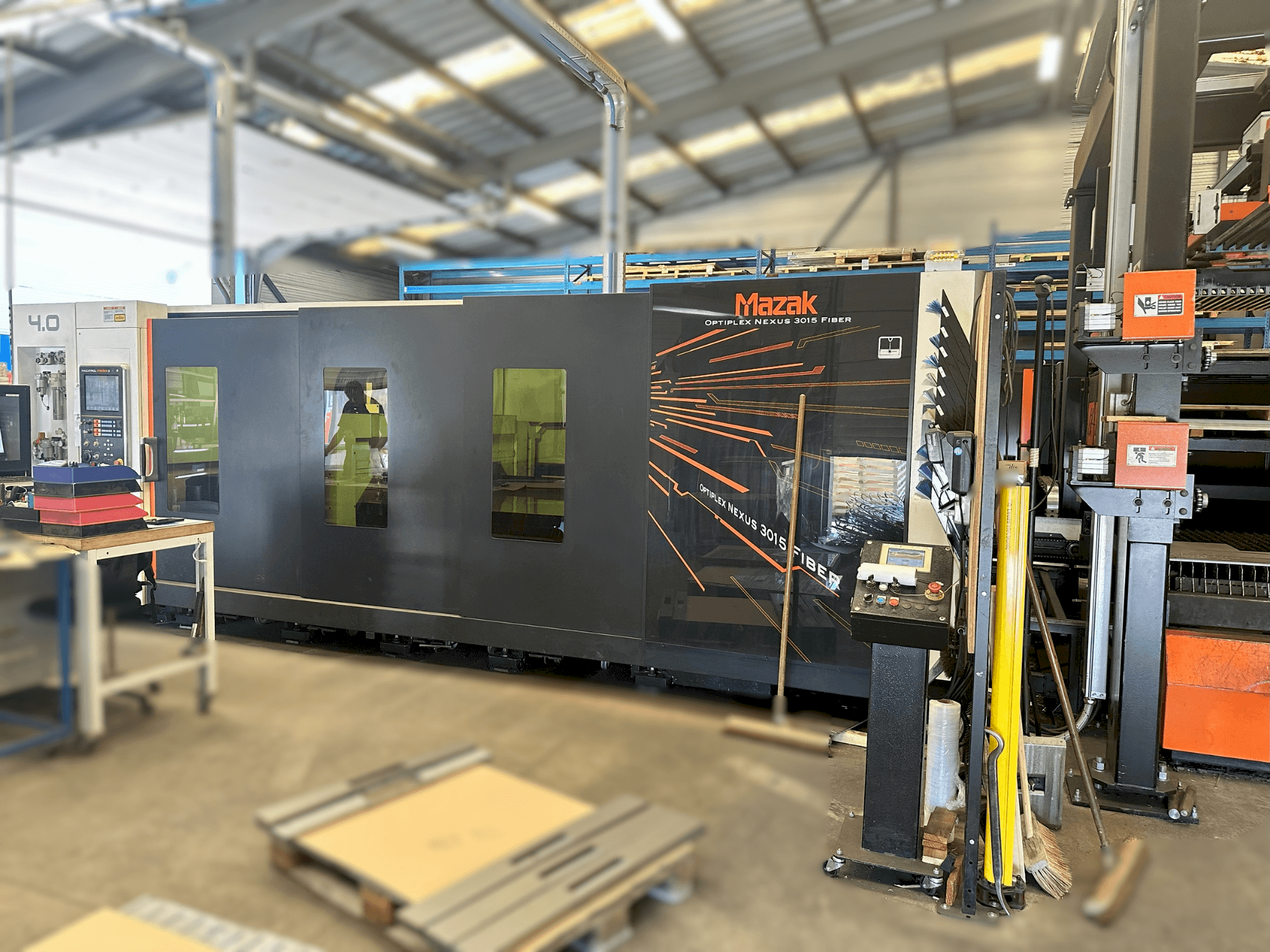 Machine de découpe laser Mazak Optiplex Nexus 3015 4,0kW Fiber + Fasani CSS3015
