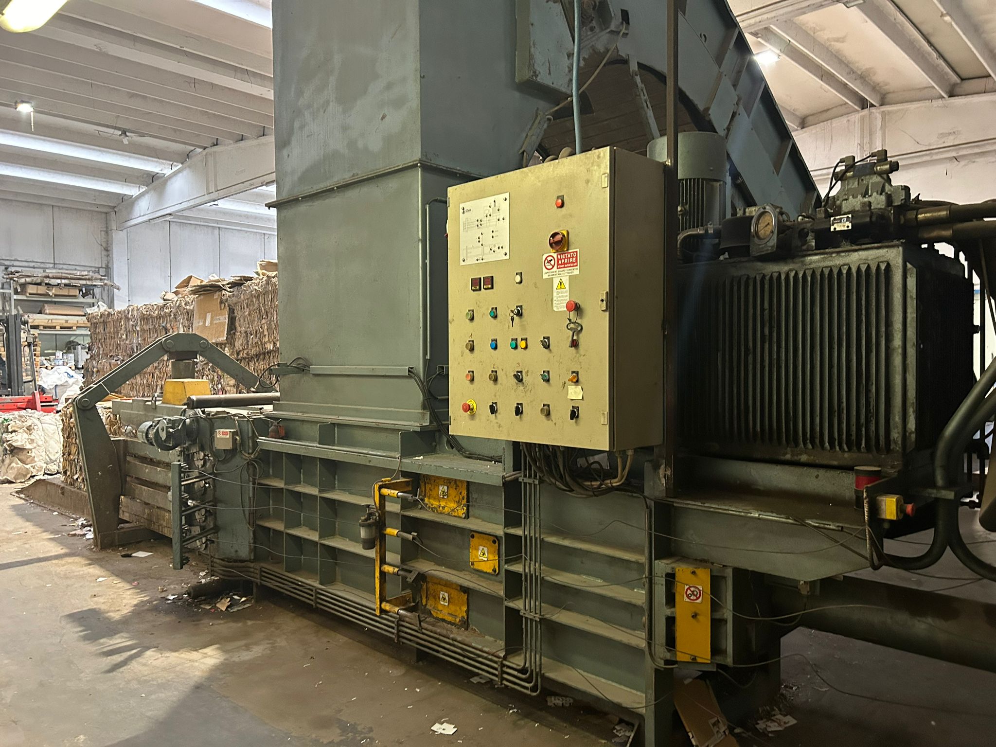 Machine de recyclage plastique Zagib L16 SA