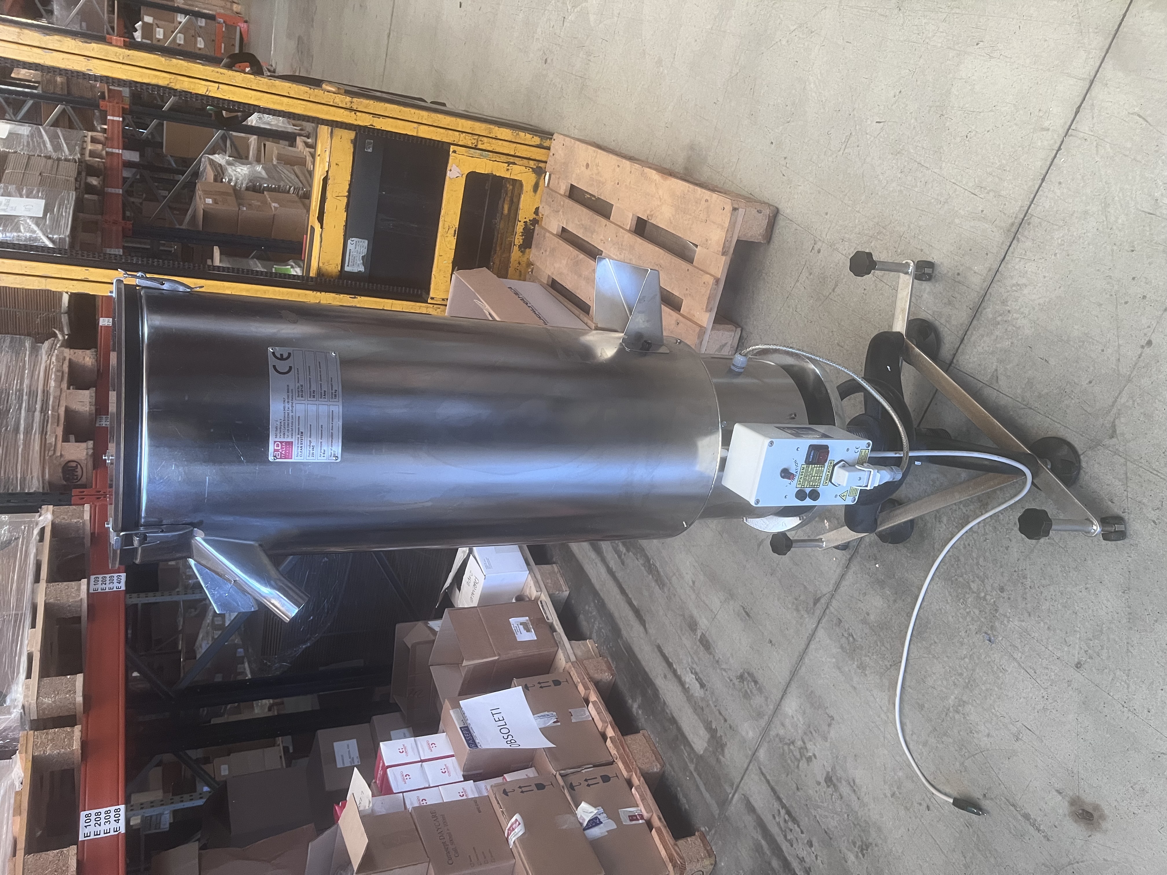 Ligne de formage remplissage operculage D&b Cleaning System Faible nombre d'heures