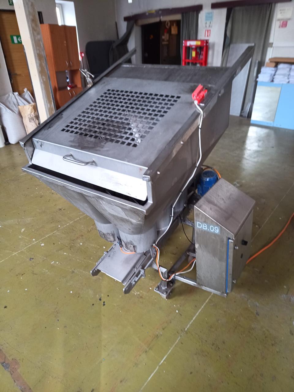 Machine de découpe, lavage et blanchiment de fruits et légumes Overveld Machines LWBNU 175x880
