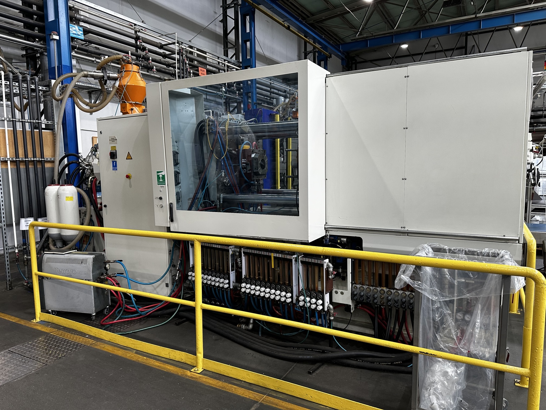 Presse à injecter Battenfeld HM270/1330