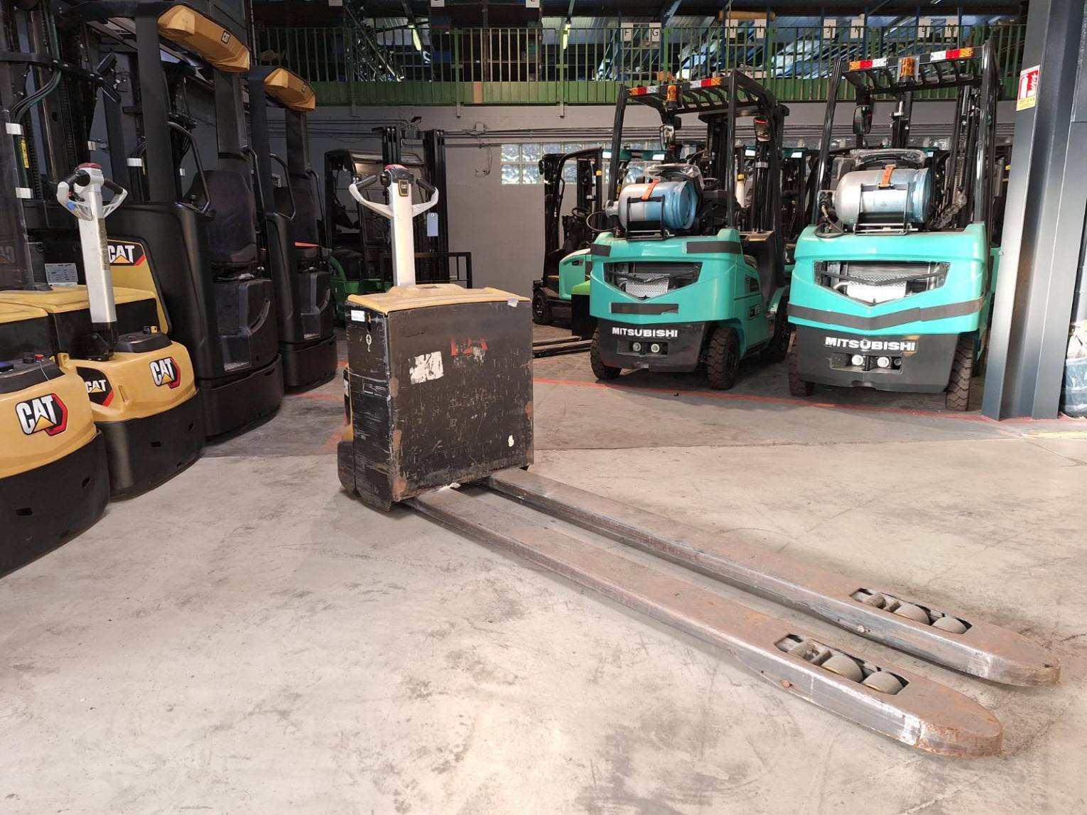 Machine de manutention Caterpillar NPP20N2