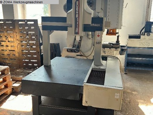 Cisaille guillotine hydraulique MITUTOYO BHN 506
