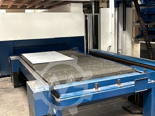 Laser cutting machine DNE - member of Bystronic group D-Power 1530 - 6000 Watt