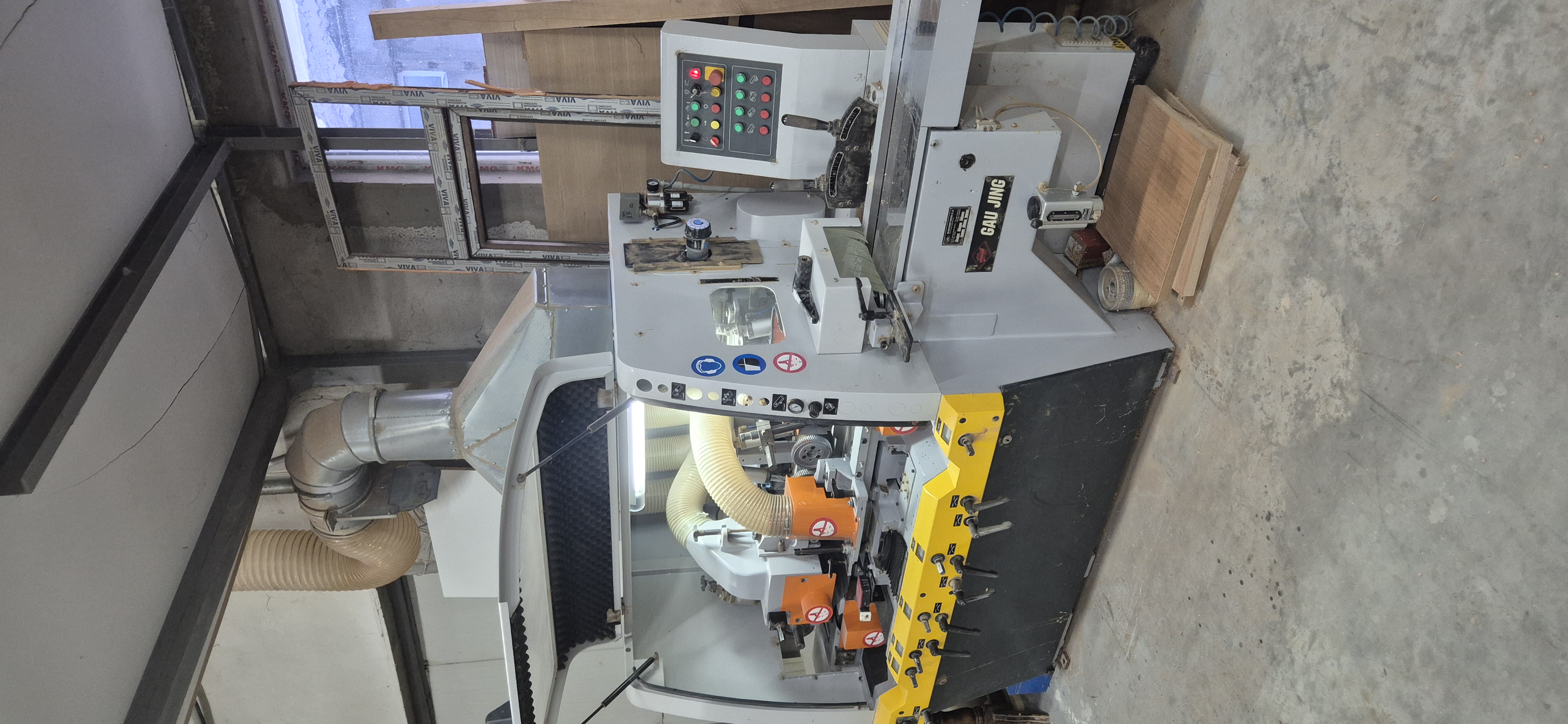 Moulurière multi-têtes GAU JING GS523