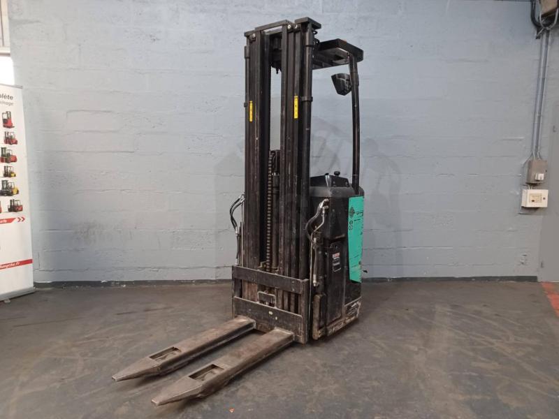 Gerbeur Caterpillar NSR16N