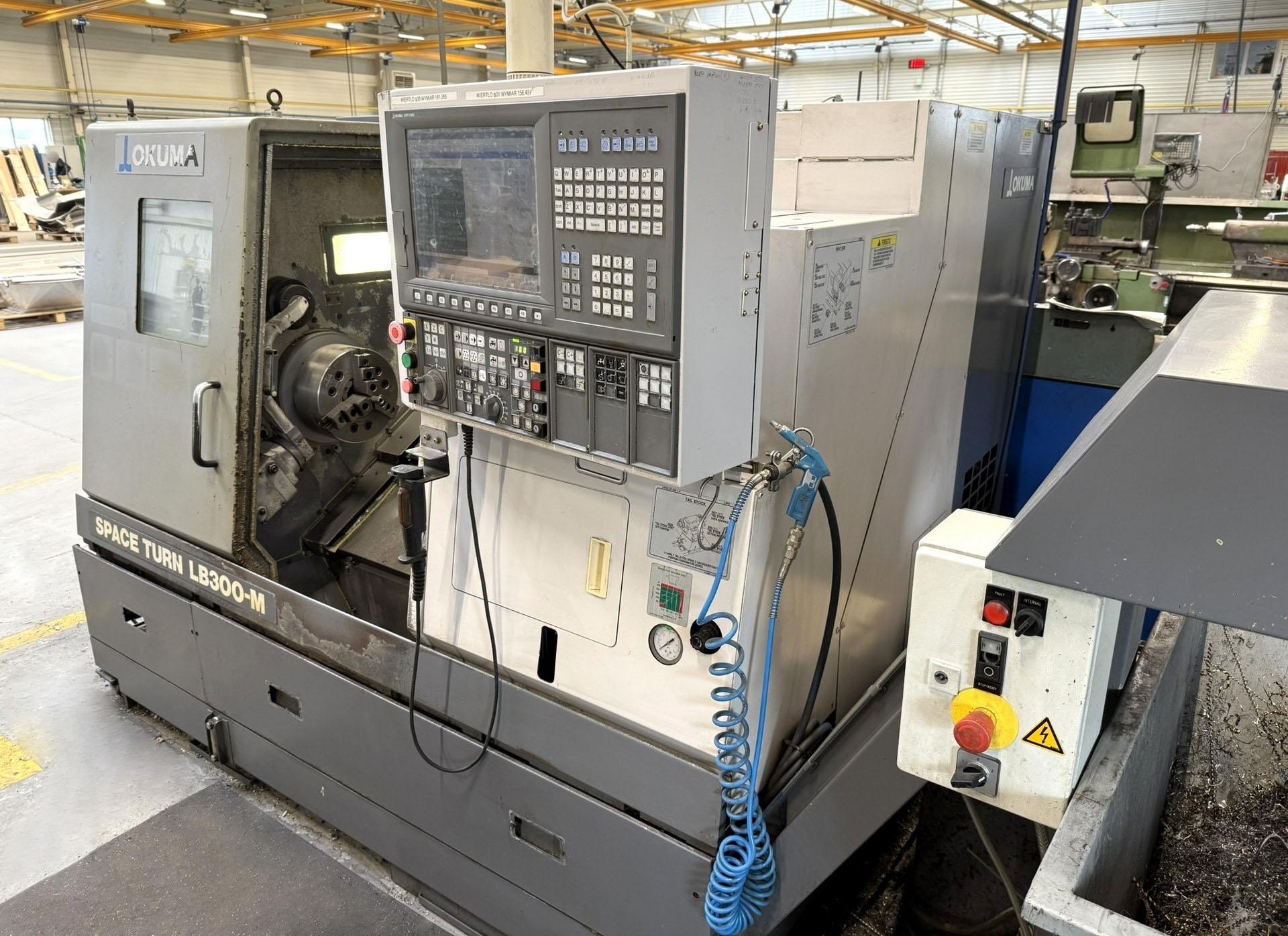 Machine-outil OKUMA Corporation LB 300 M