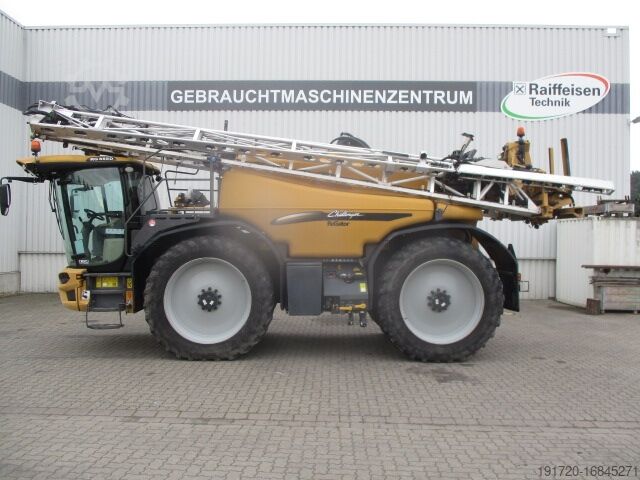 Fertilizer spreader Rogator 655D