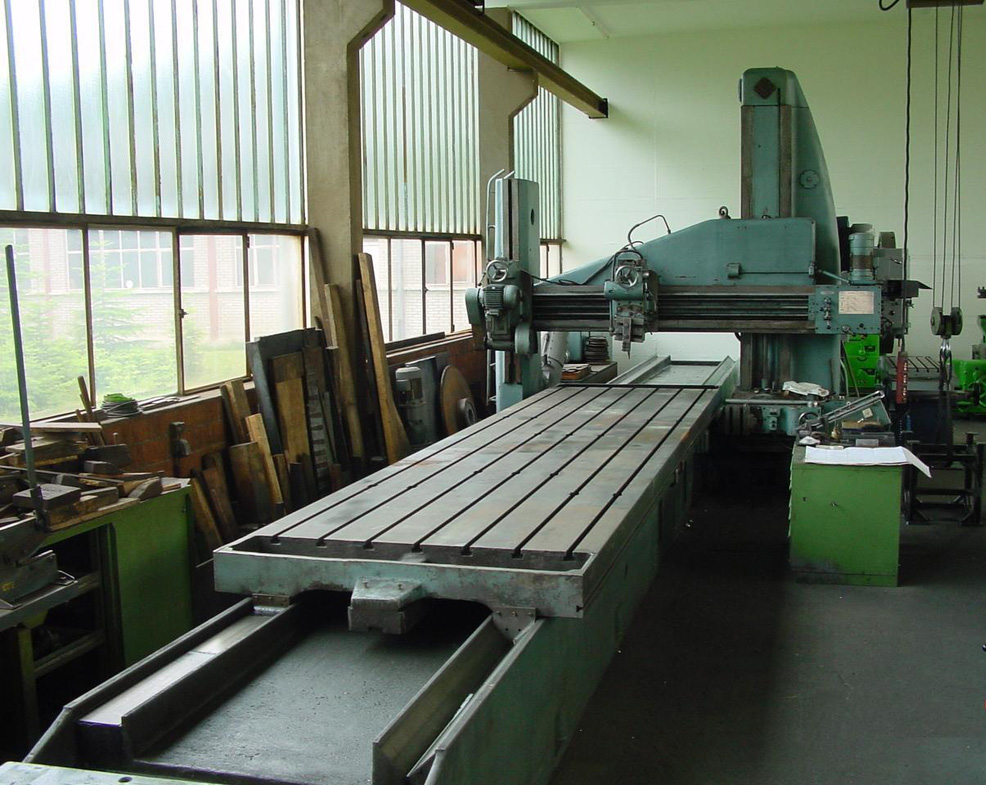 Machine de tôlerie Ironworks Mühlheim-meiderich EH 1800/6000