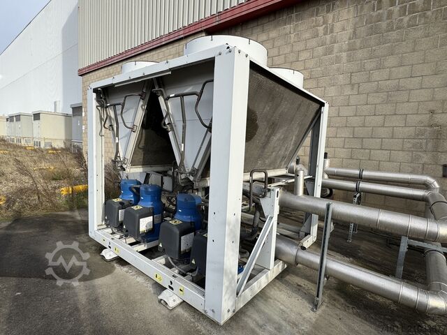 Chiller Carrier 30RBP0260-0111-PE