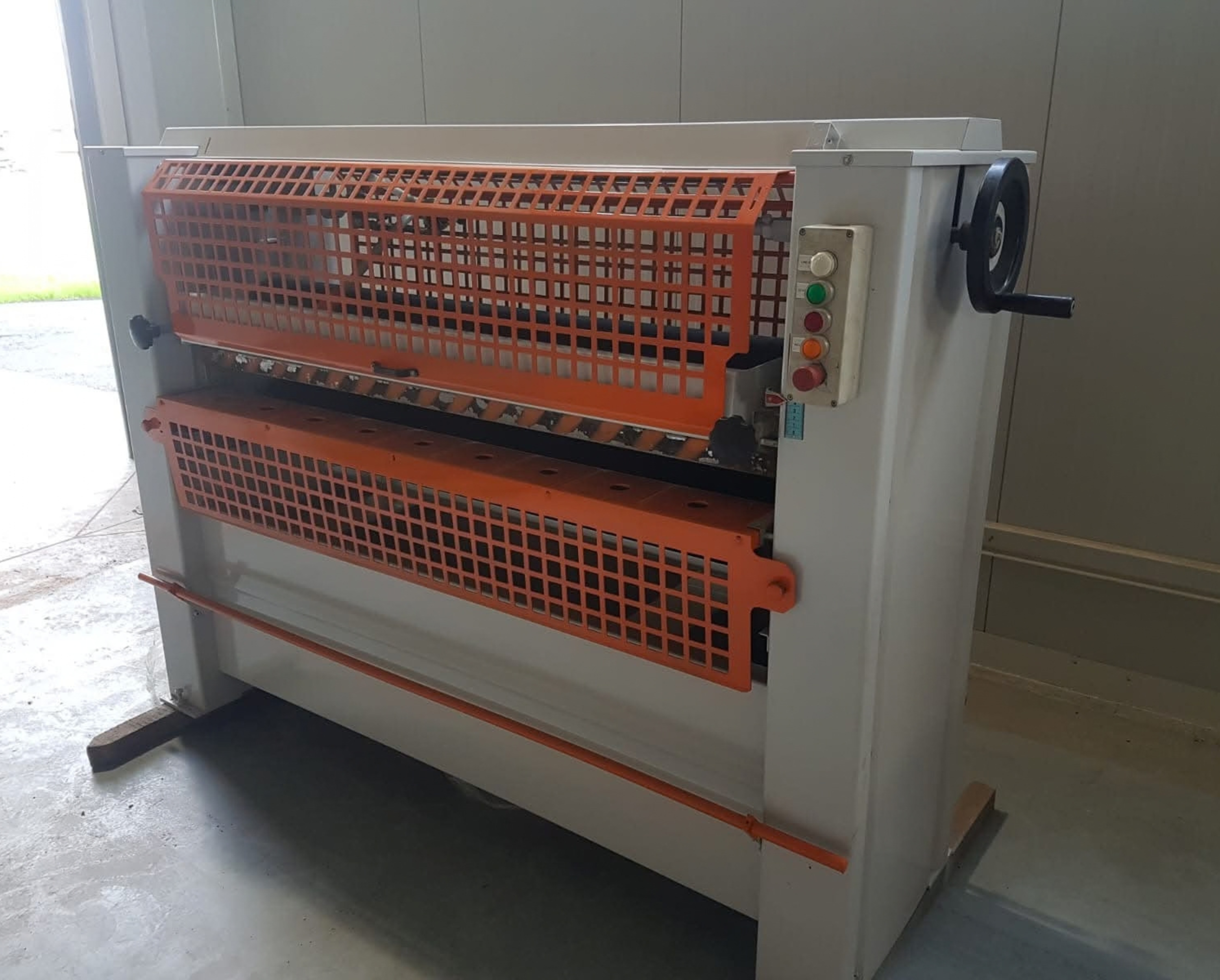 Encolleuse FIN Walcowa nakładarka kleju FIN SC2R-1300