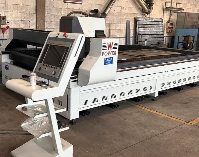 Machine de découpe plasma / gaz WARCOM W POWER 20-40