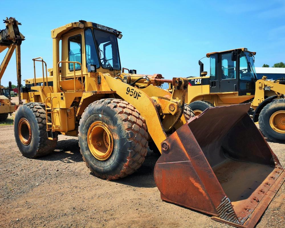 Chargeur CAT 950F