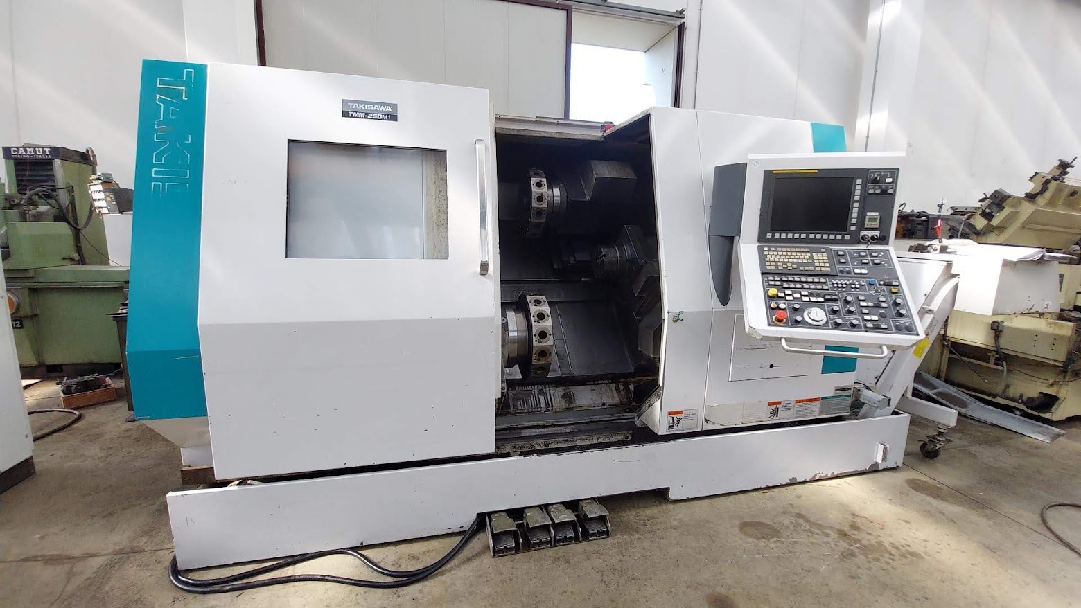Tour cnc TAKISAWA TMM 250M1