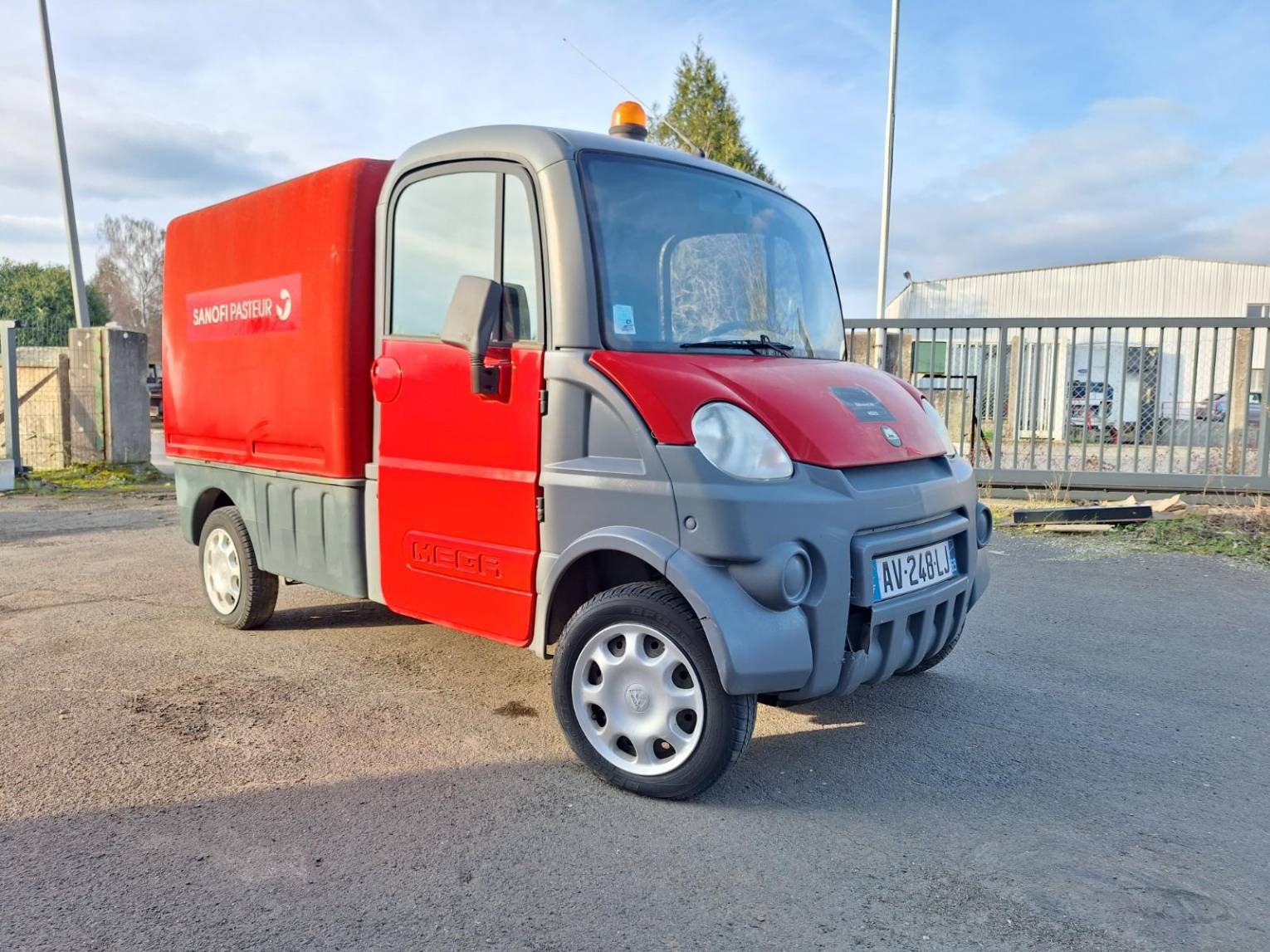 Machine de manutention Mega MULTITRUCK