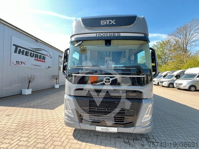 Concrete pump truck MERCEDES-BENZ Arocs 4140 8x4 EURO3 Schwing S43 SX III
