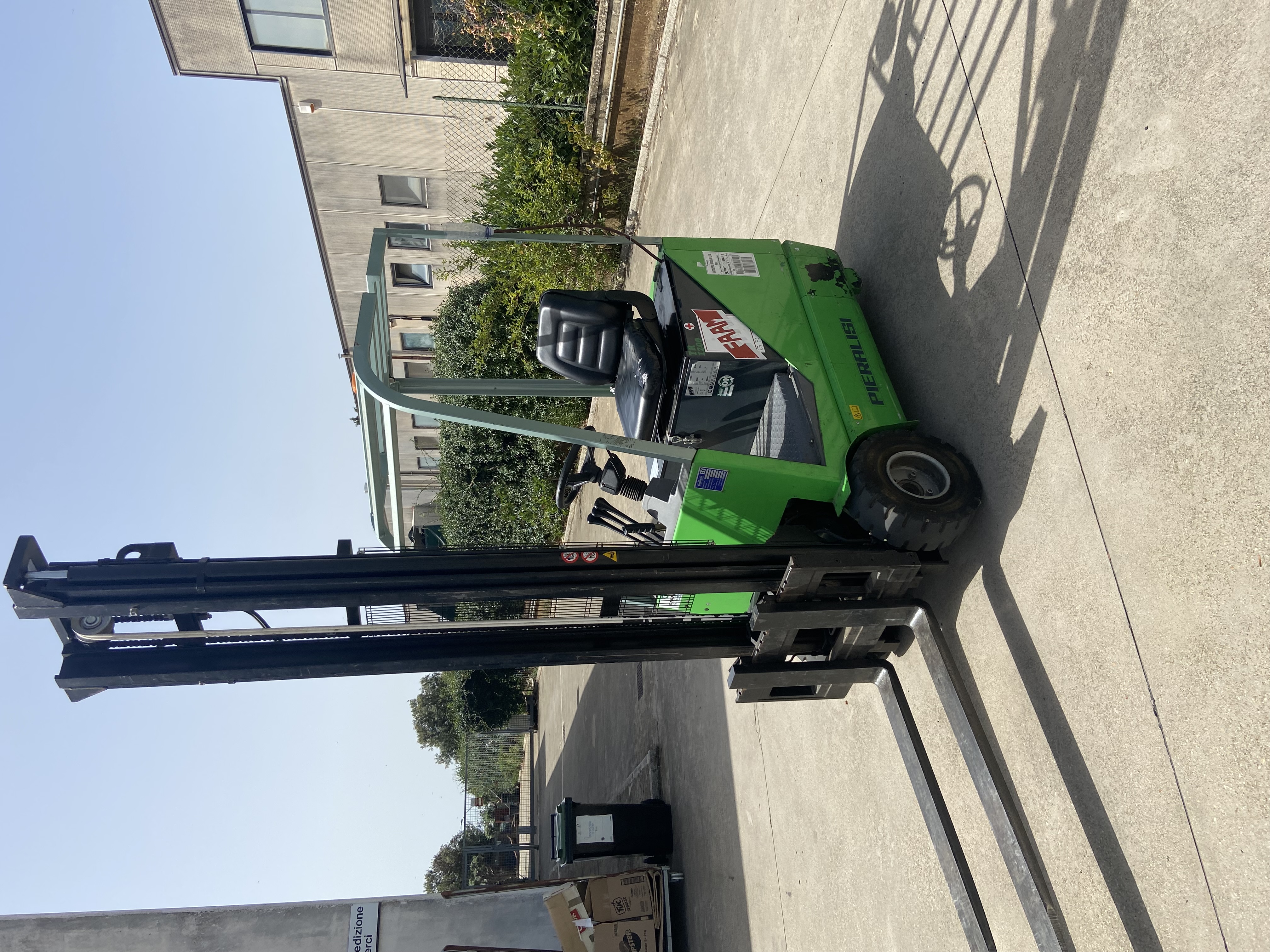 Chariot élévateur électrique Pieralisi Tr1200M Hot deal Faible nombre d'heures