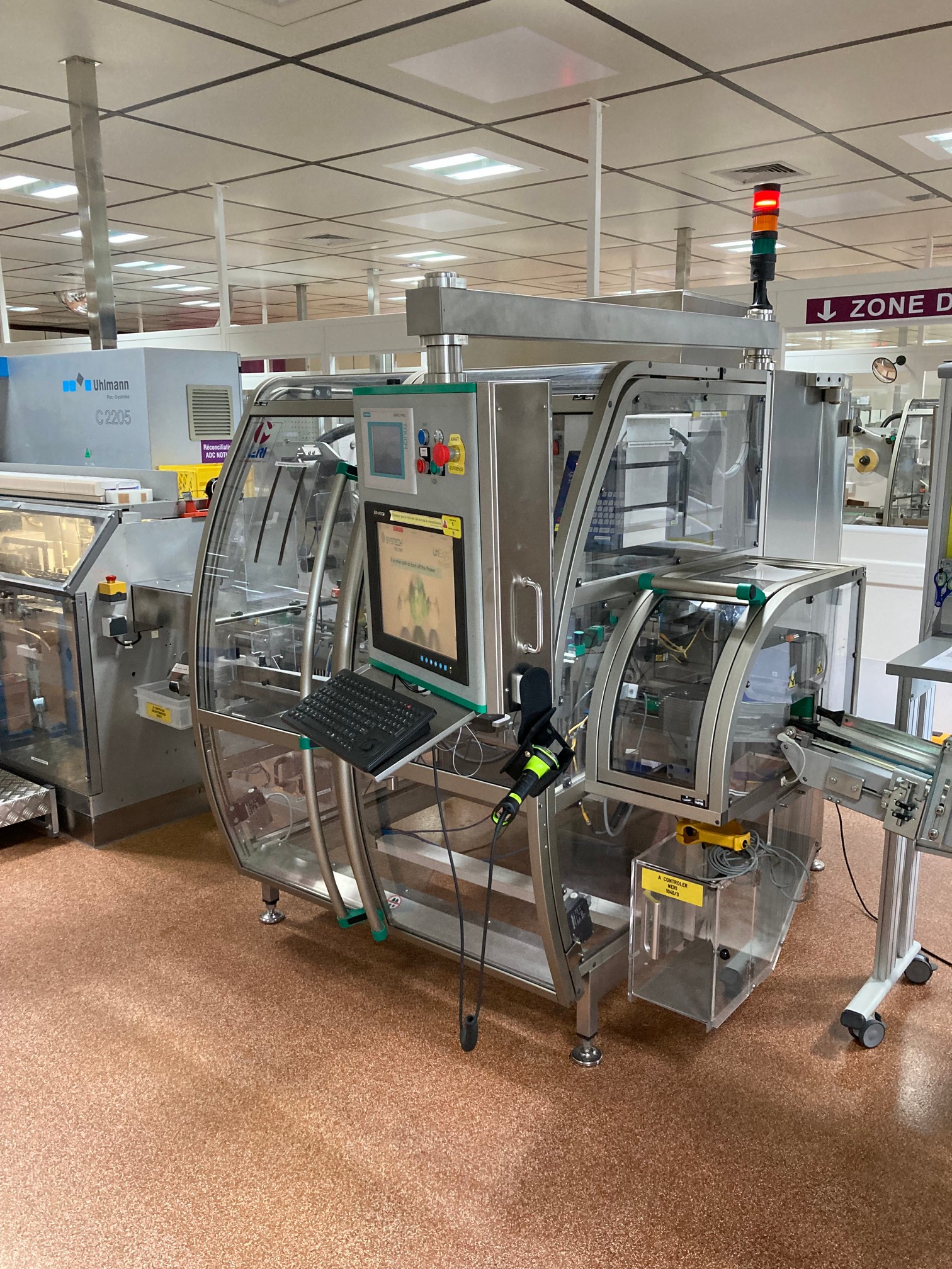 Etiqueteuse d’inviolabilité Marchesini Neri BL400VTEXL
