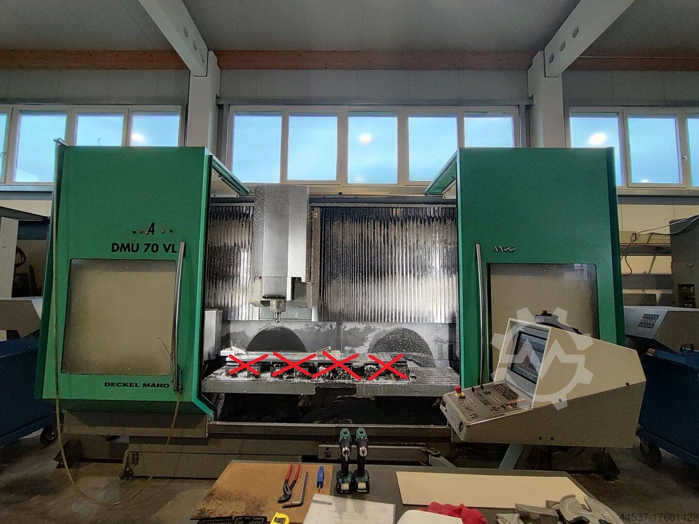 Vertical Milling Center Deckel Maho DMU 70VL
