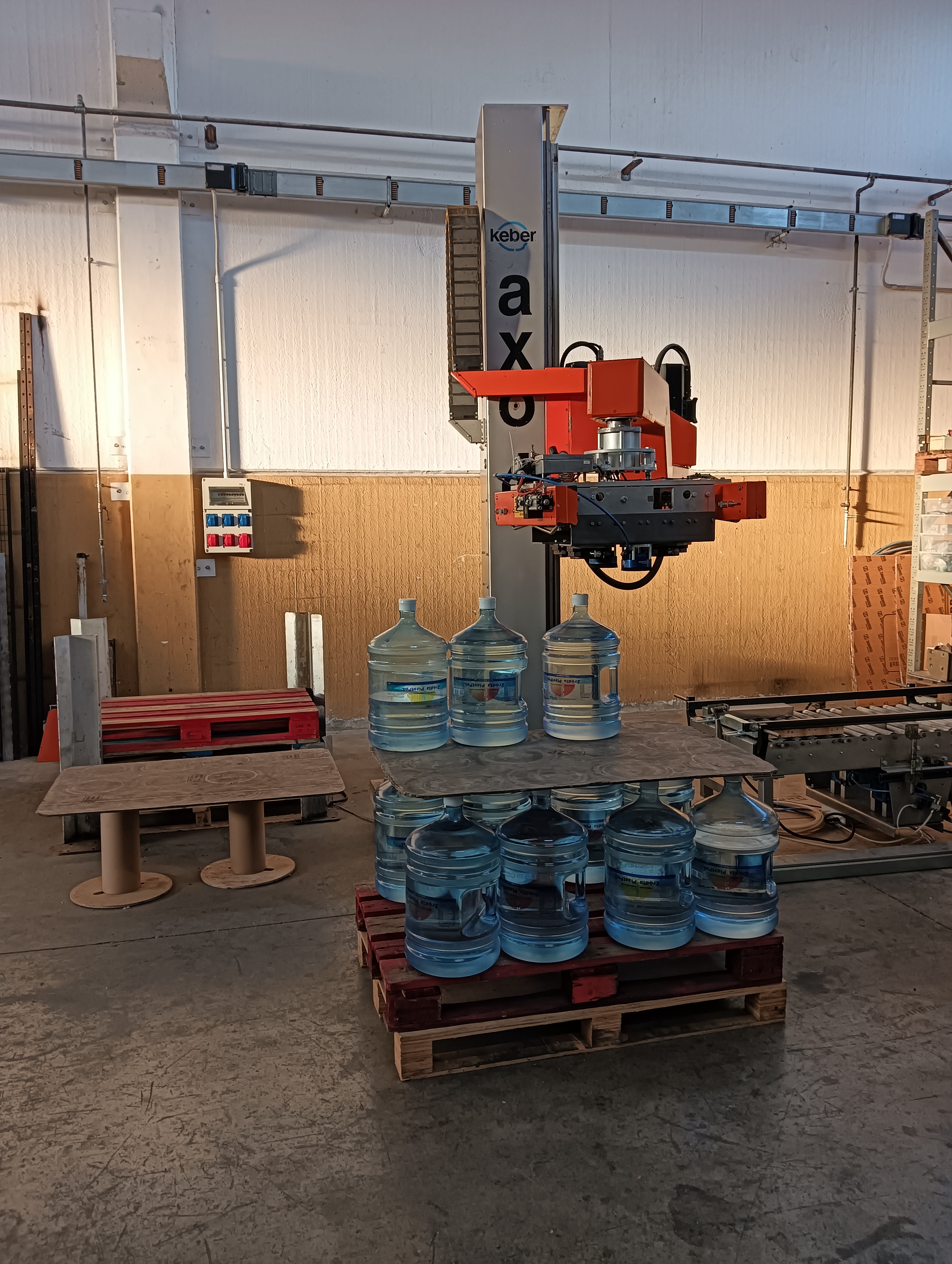 Palettiseur KEBER AX04