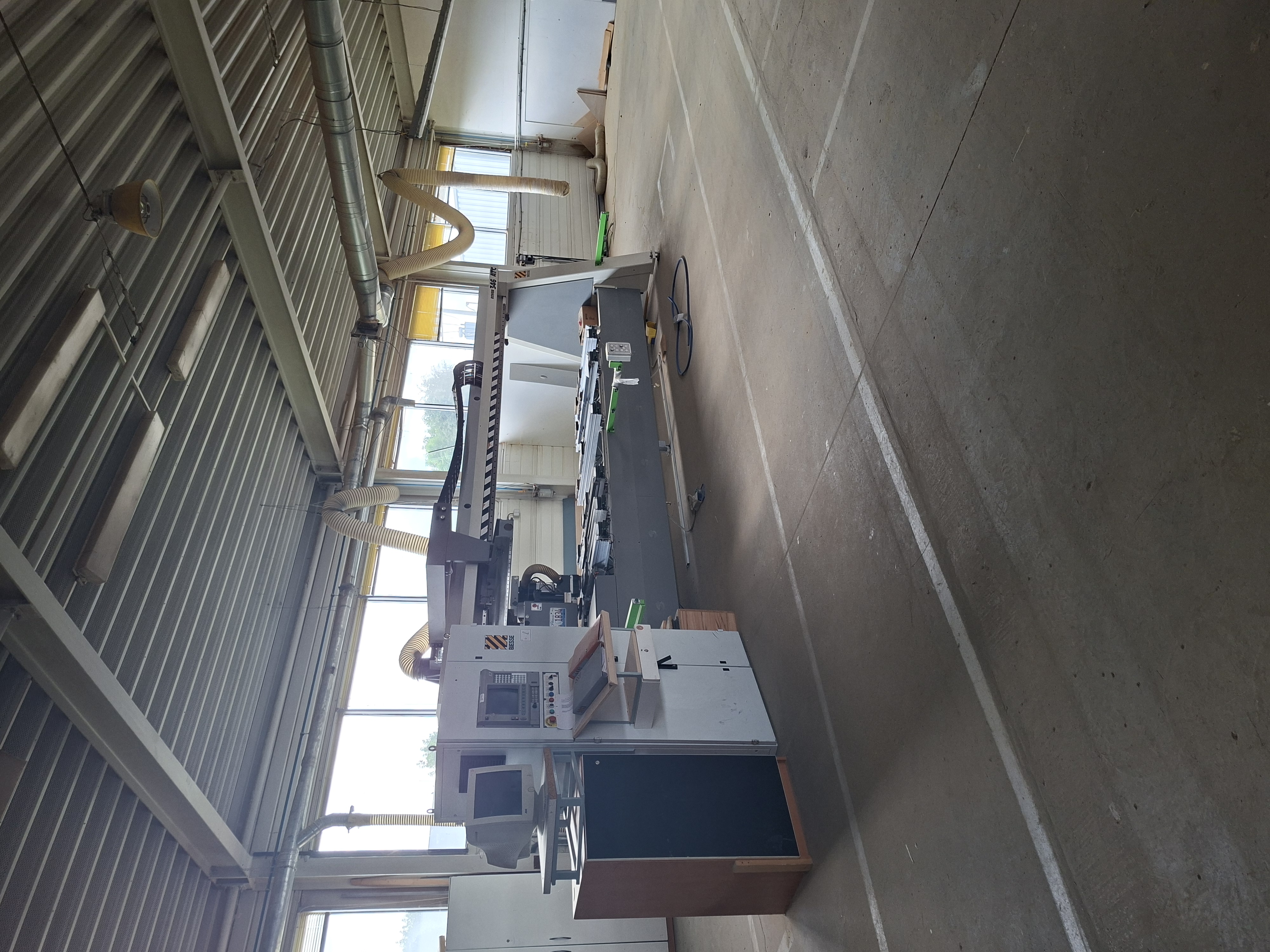 Centre d’usinage CNC bois pour portes et fenêtres biesse cnc Hot deal