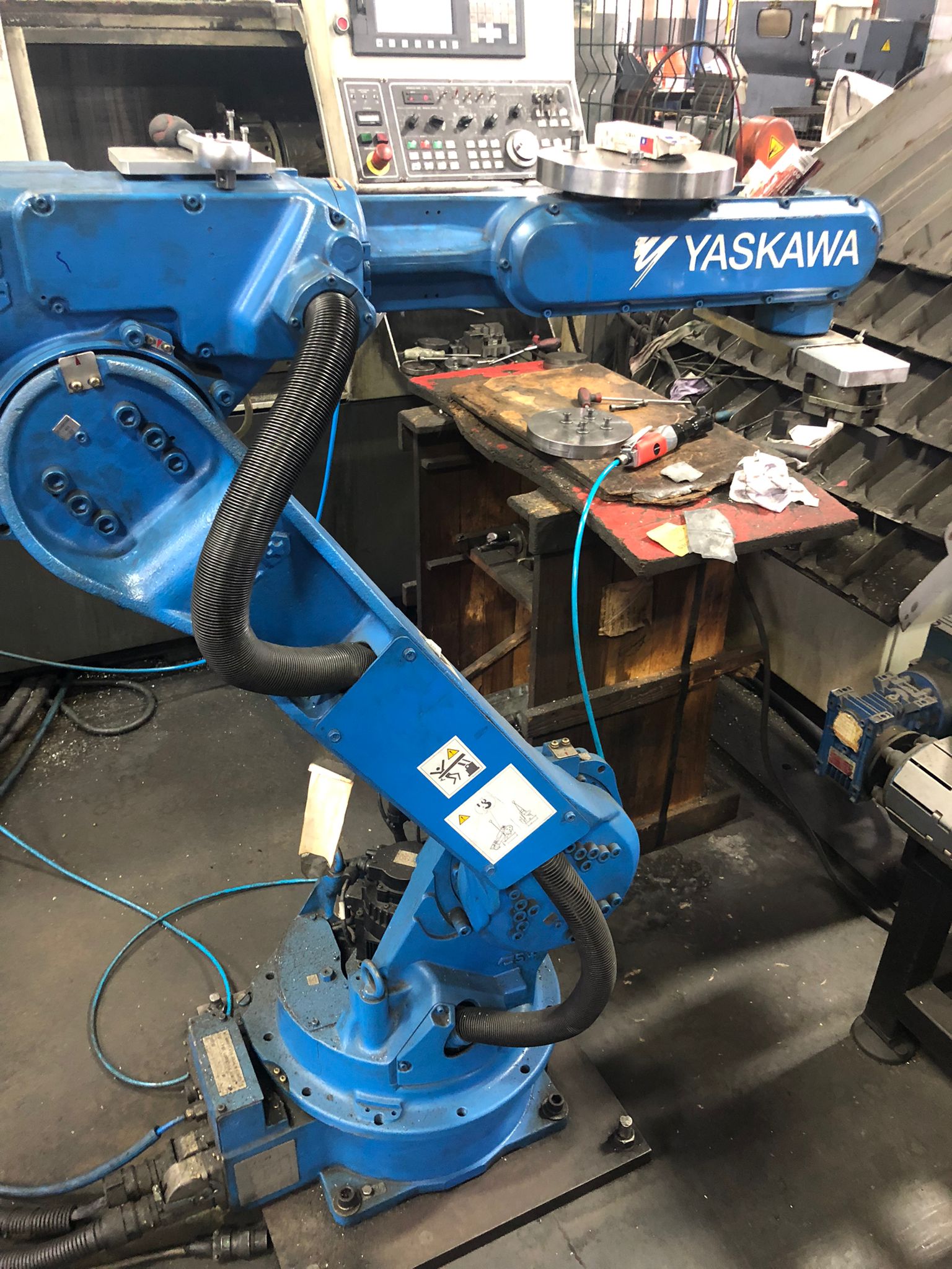 Robot industriel Yaskawa Motoman p20d