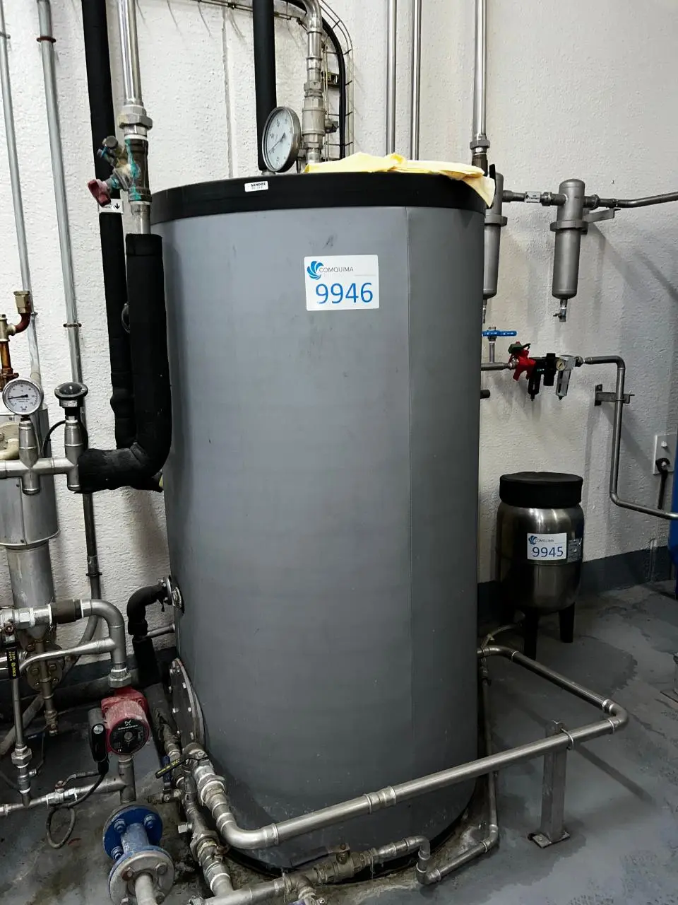 CUVE D'EAU SANITAIRE D'OCCASION